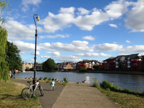 Christchurch Meadows, River Thames, Caversham, Reading, Berkshire