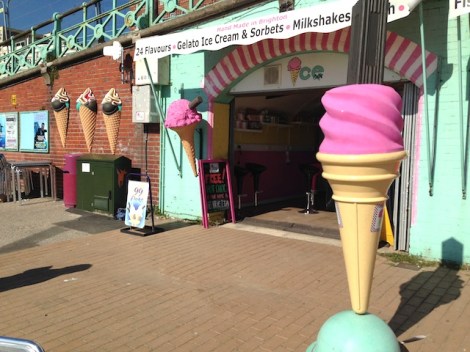 Autumn Toddler Seaside Trip - Brighton - September 2015