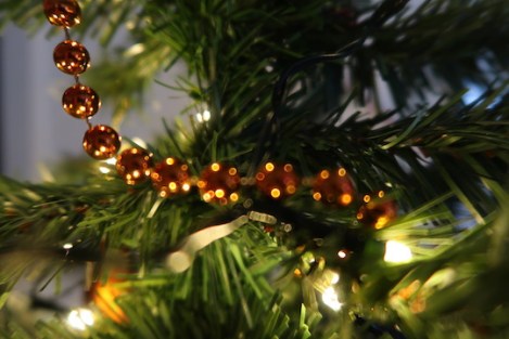 christmas_tree_decs_20175