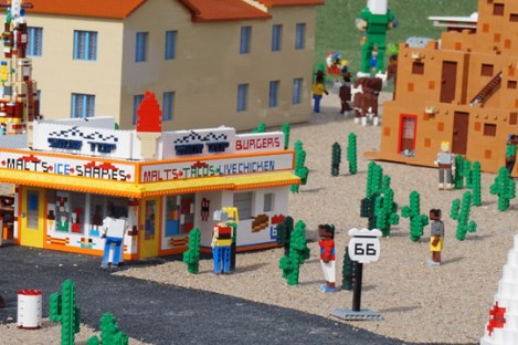 legoland_windsor_miniland_USA_route_66