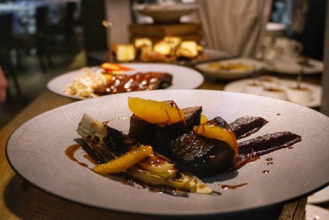 Caleys-Brasserie-Windsor-4