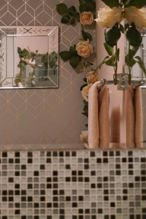 pink-bathroom-makeover-3