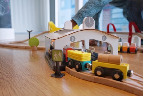 Vertbaudet-Wooden-Toys-Train-Set-4