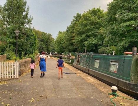 Cowley Lock and Canal Walk